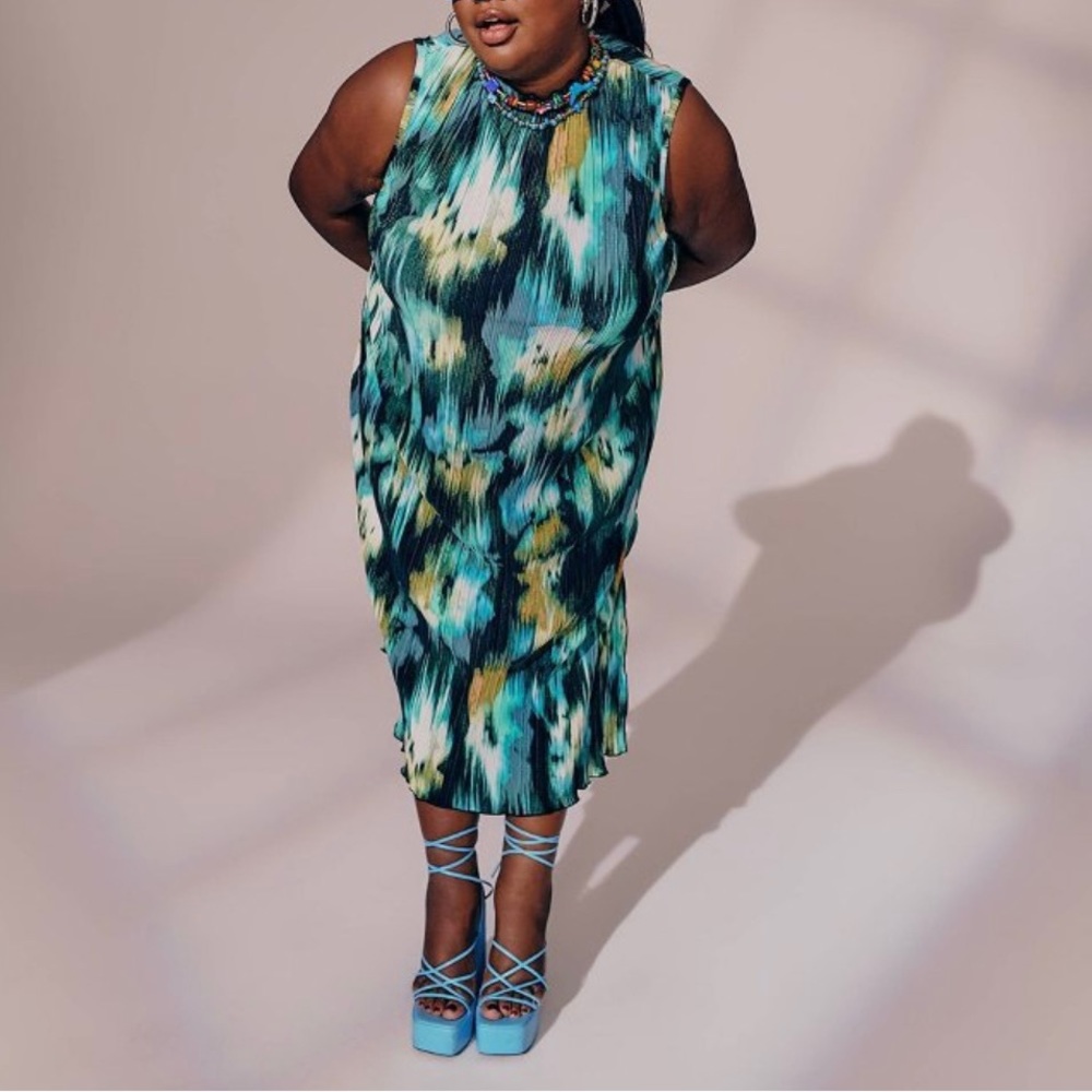 Karefa Johnson Dress Watercolor Plisse Midi Pleated Green Blue Black Size 2X